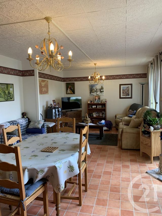 Afficher la photo en grand appartement à vendre - 4 pièces - 70.0 m2 - ST QUENTIN - 02 - PICARDIE - Century 21 Faubourg D'Isle