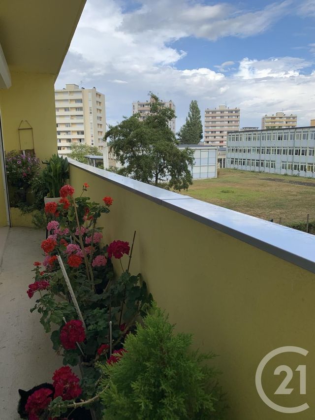 Afficher la photo en grand appartement à vendre - 4 pièces - 70.0 m2 - ST QUENTIN - 02 - PICARDIE - Century 21 Faubourg D'Isle