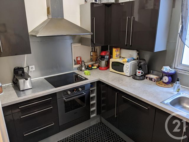 Afficher la photo en grand immeuble à vendre - 160.0 m2 - ST QUENTIN - 02 - PICARDIE - Century 21 Faubourg D'Isle