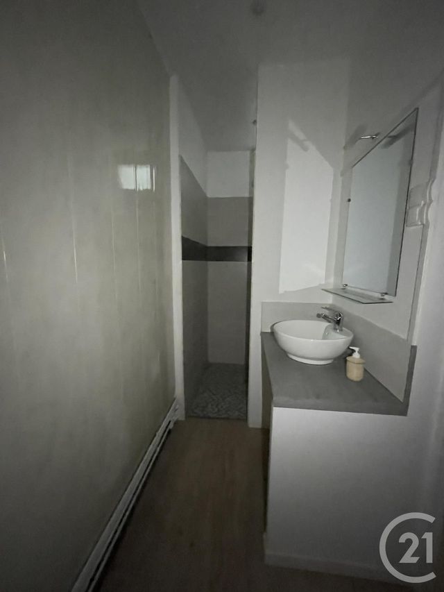 Afficher la photo en grand Appartement F3 à vendre - 4 pièces - 130.0 m2 - ST QUENTIN - 02 - PICARDIE - Century 21 Faubourg D'Isle