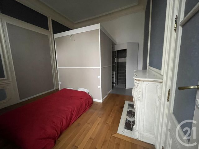 Afficher la photo en grand Appartement F3 à vendre - 4 pièces - 130.0 m2 - ST QUENTIN - 02 - PICARDIE - Century 21 Faubourg D'Isle