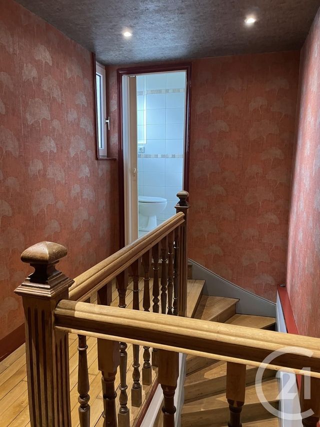 Afficher la photo en grand Appartement Duplex à vendre - 5 pièces - 120.0 m2 - ST QUENTIN - 02 - PICARDIE - Century 21 Faubourg D'Isle