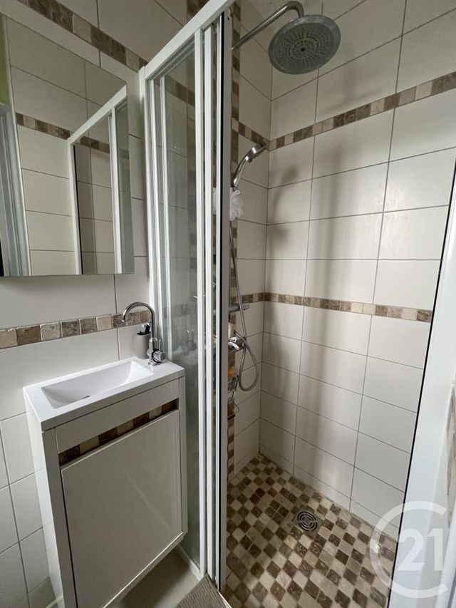 Afficher la photo en grand Appartement Duplex à vendre - 5 pièces - 120.0 m2 - ST QUENTIN - 02 - PICARDIE - Century 21 Faubourg D'Isle