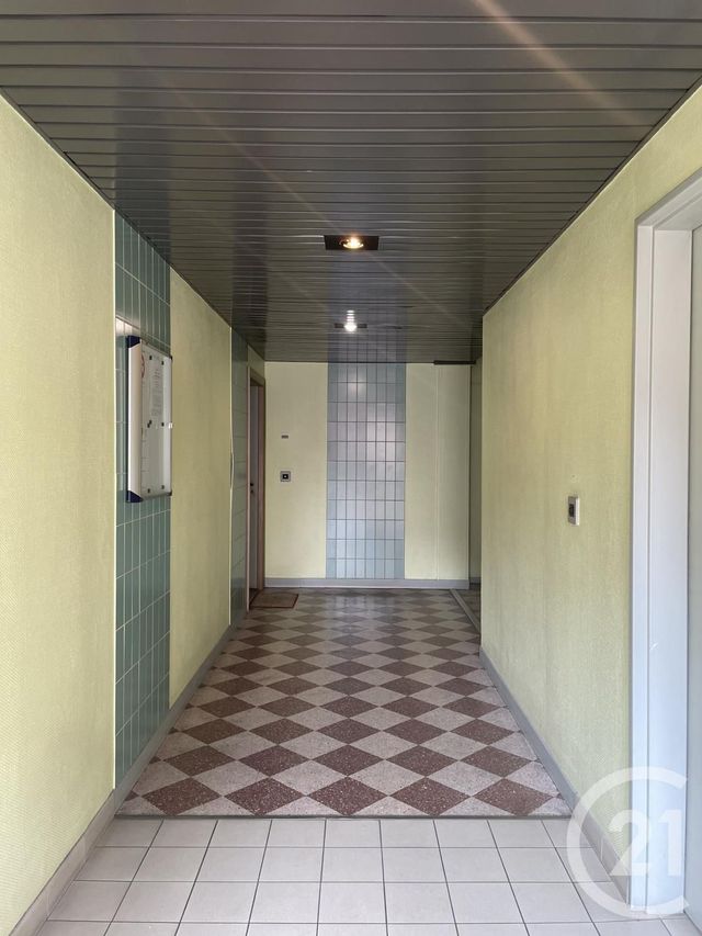 Afficher la photo en grand Appartement F6 à vendre - 6 pièces - 101.0 m2 - ST QUENTIN - 02 - PICARDIE - Century 21 Faubourg D'Isle