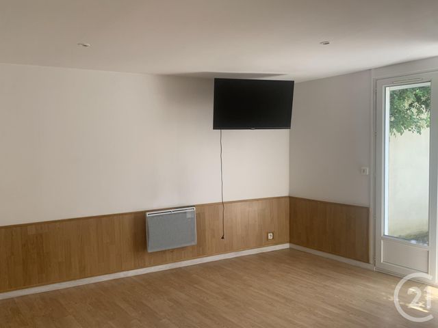 Afficher la photo en grand maison à vendre - 3 pièces - 73.47 m2 - NEUVILLE ST AMAND - 02 - PICARDIE - Century 21 Faubourg D'Isle
