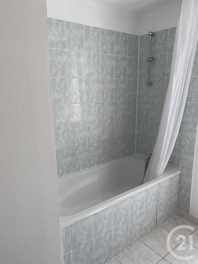 Afficher la photo en grand maison à vendre - 3 pièces - 73.47 m2 - NEUVILLE ST AMAND - 02 - PICARDIE - Century 21 Faubourg D'Isle
