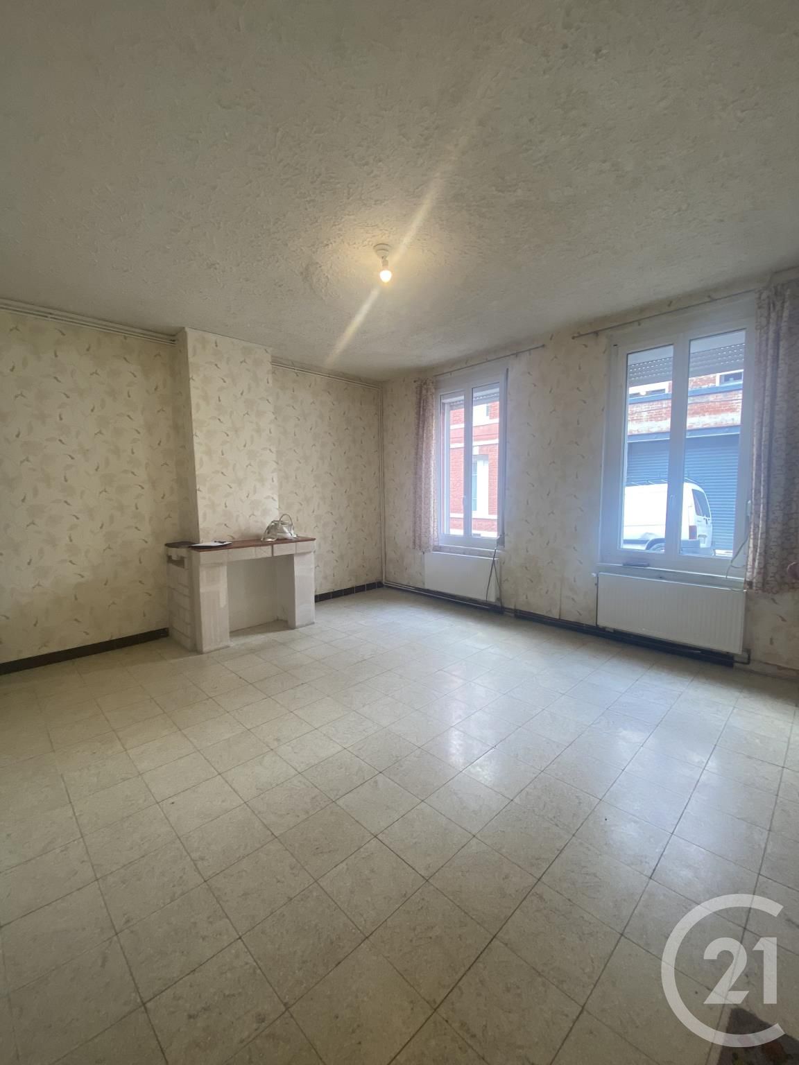 Appartement F2 à vendre - 2 pièces - 51.21 m2 - ST QUENTIN - 02 - PICARDIE - Century 21 Faubourg D'Isle — 4