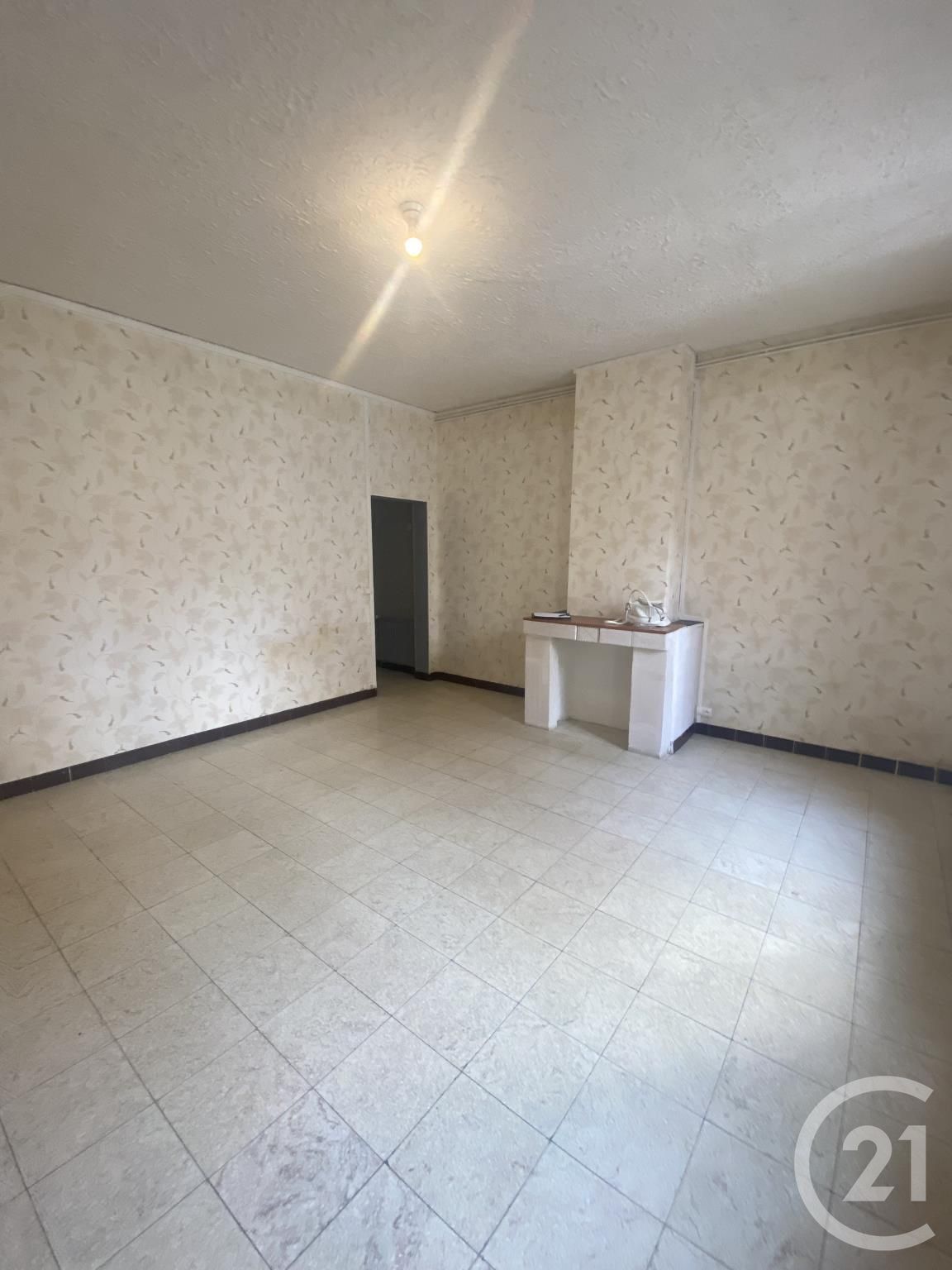 Appartement F2 à vendre - 2 pièces - 51.21 m2 - ST QUENTIN - 02 - PICARDIE - Century 21 Faubourg D'Isle — 3