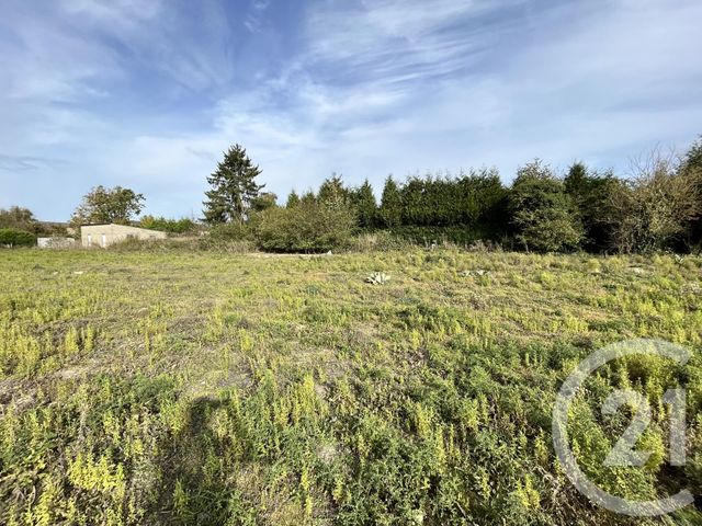 Afficher la photo en grand terrain à vendre - 919.0 m2 - BELLENGLISE - 02 - PICARDIE - Century 21 Faubourg D'Isle