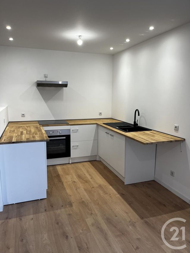 Appartement F5 à vendre - 3 pièces - 110.0 m2 - ST QUENTIN - 02 - PICARDIE - Century 21 Faubourg D'Isle
