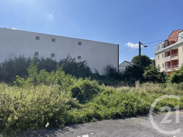 Afficher la photo en grand terrain à vendre - 628.0 m2 - ST QUENTIN - 02 - PICARDIE - Century 21 Faubourg D'Isle