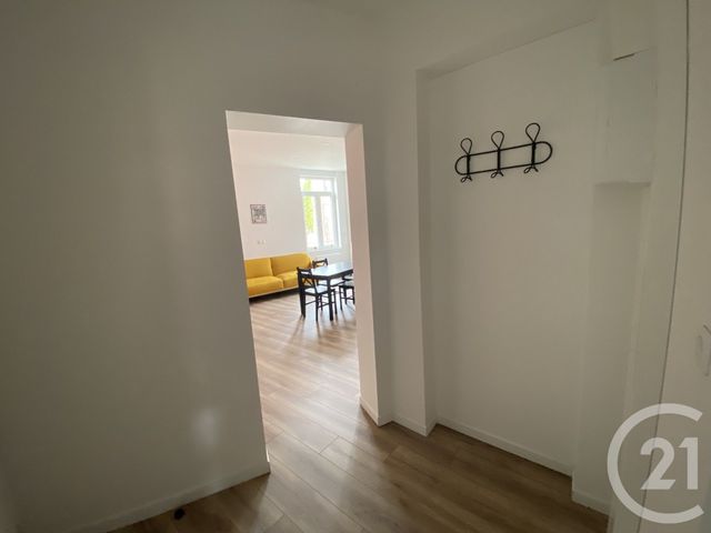 Appartement F2 à louer - 2 pièces - 55.57 m2 - ST QUENTIN - 02 - PICARDIE - Century 21 Faubourg D'Isle
