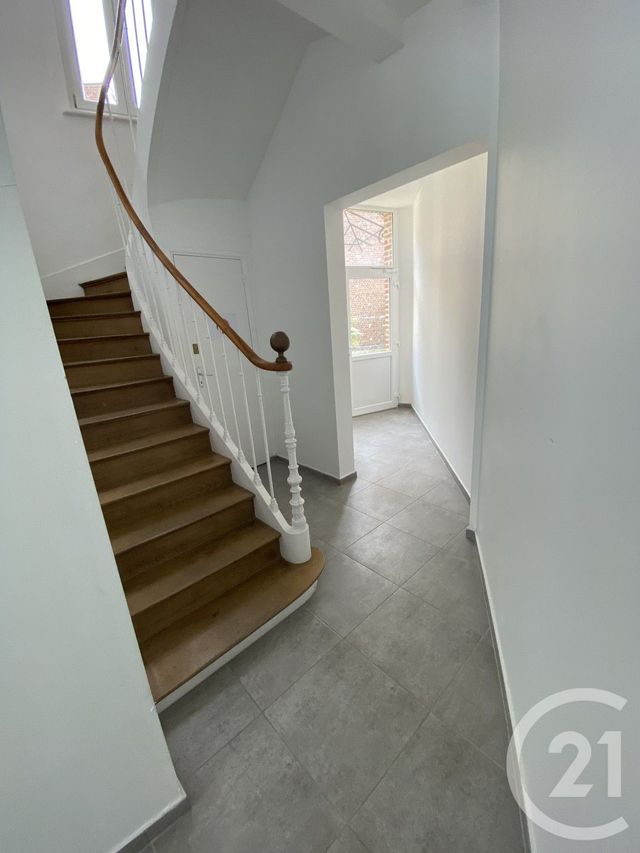 Appartement F2 à louer - 2 pièces - 55.57 m2 - ST QUENTIN - 02 - PICARDIE - Century 21 Faubourg D'Isle