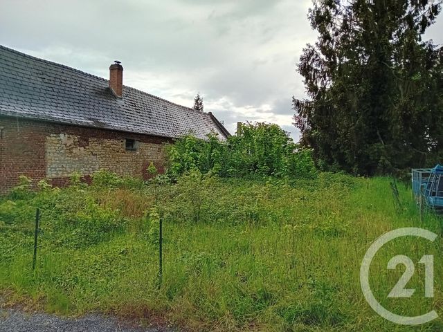 Afficher la photo en grand terrain à vendre - 520.0 m2 - MENNEVRET - 02 - PICARDIE - Century 21 Faubourg D'Isle