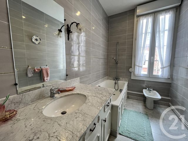 maison à vendre - 5 pièces - 110.0 m2 - ST QUENTIN - 02 - PICARDIE - Century 21 Faubourg D'Isle