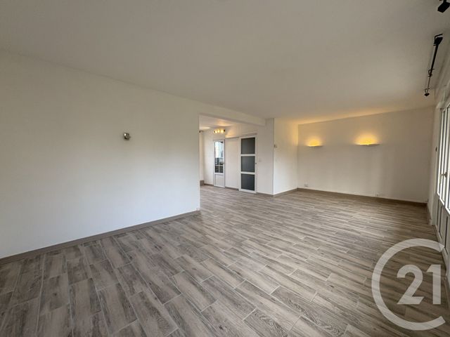 Appartement à vendre - 4 pièces - 93.5 m2 - ST QUENTIN - 02 - PICARDIE - Century 21 Faubourg D'Isle