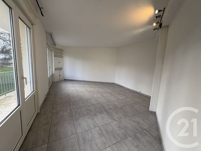 Appartement à vendre - 4 pièces - 93.5 m2 - ST QUENTIN - 02 - PICARDIE - Century 21 Faubourg D'Isle