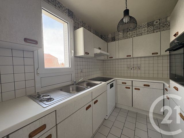 Appartement à vendre - 4 pièces - 93.5 m2 - ST QUENTIN - 02 - PICARDIE - Century 21 Faubourg D'Isle