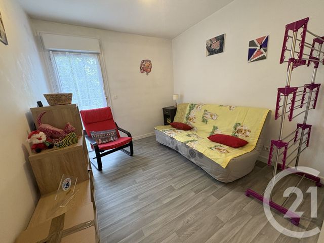 Appartement T3 à louer - 3 pièces - 81.0 m2 - ST QUENTIN - 02 - PICARDIE - Century 21 Faubourg D'Isle