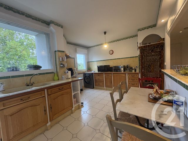 Appartement T3 à louer - 3 pièces - 81.0 m2 - ST QUENTIN - 02 - PICARDIE - Century 21 Faubourg D'Isle