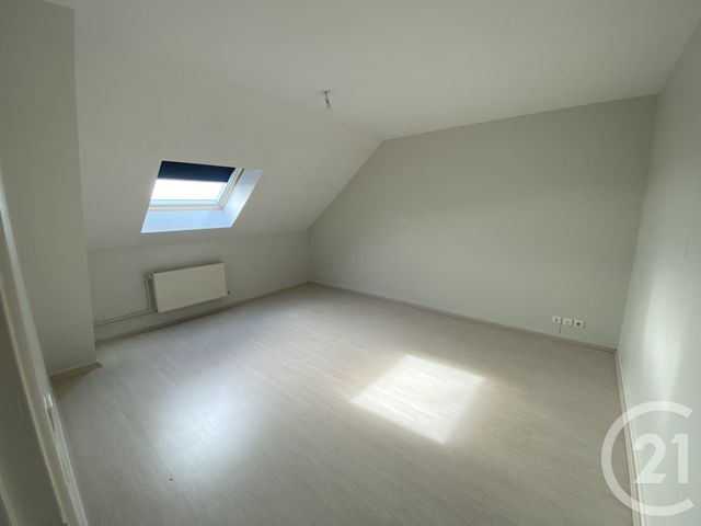 Appartement Duplex à louer - 4 pièces - 99.24 m2 - ST QUENTIN - 02 - PICARDIE - Century 21 Faubourg D'Isle