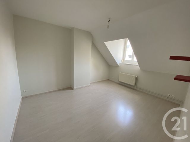 Appartement Duplex à louer - 4 pièces - 99.24 m2 - ST QUENTIN - 02 - PICARDIE - Century 21 Faubourg D'Isle
