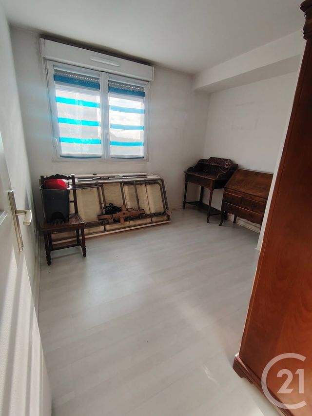 Appartement F4 à vendre - 5 pièces - 80.45 m2 - ST QUENTIN - 02 - PICARDIE - Century 21 Faubourg D'Isle