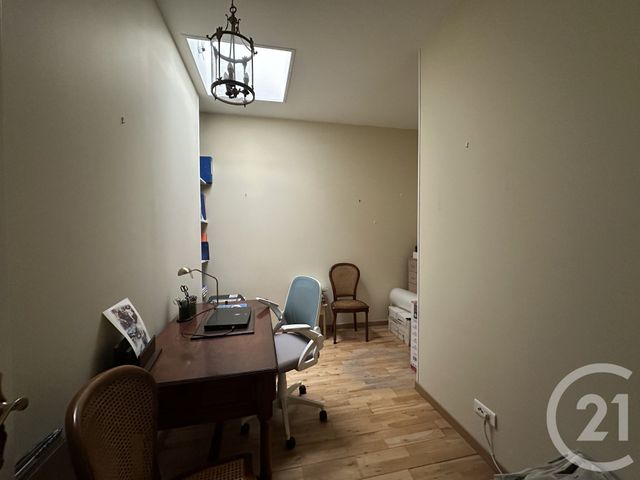 Appartement à vendre - 5 pièces - 120.0 m2 - ST QUENTIN - 02 - PICARDIE - Century 21 Faubourg D'Isle