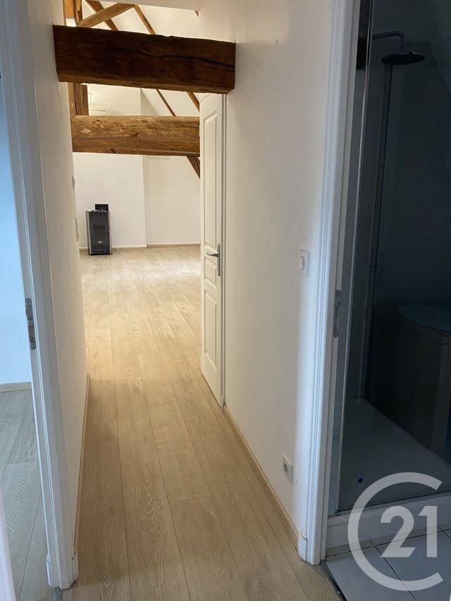 Appartement F3 à louer - 3 pièces - 80.28 m2 - ST QUENTIN - 02 - PICARDIE - Century 21 Faubourg D'Isle