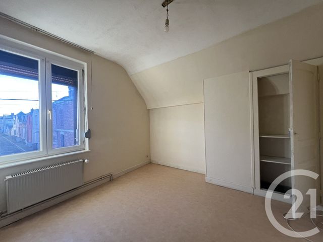 maison à vendre - 3 pièces - 76.27 m2 - ST QUENTIN - 02 - PICARDIE - Century 21 Faubourg D'Isle