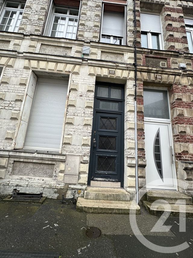 Appartement F1 à louer ST QUENTIN