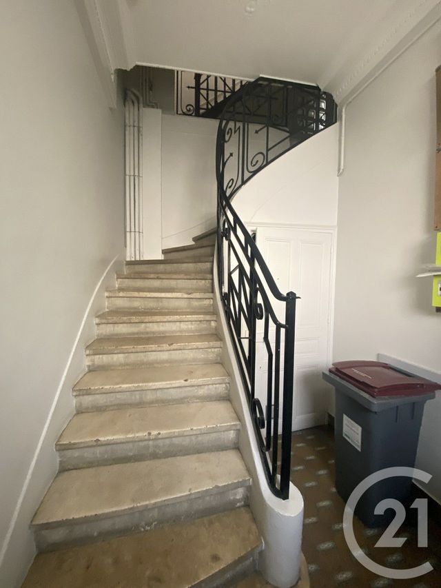 Appartement F5 à louer - 5 pièces - 110.0 m2 - ST QUENTIN - 02 - PICARDIE - Century 21 Faubourg D'Isle