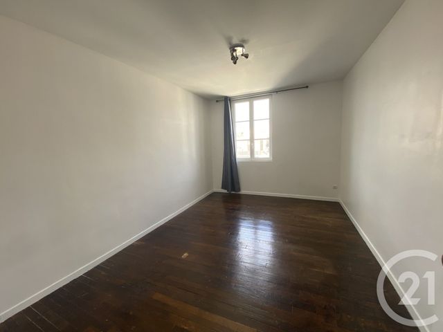 Appartement F5 à louer - 5 pièces - 110.0 m2 - ST QUENTIN - 02 - PICARDIE - Century 21 Faubourg D'Isle