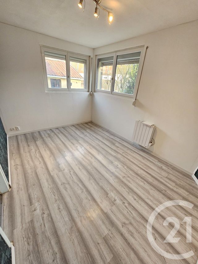 maison à vendre - 8 pièces - 161.0 m2 - ST QUENTIN - 02 - PICARDIE - Century 21 Faubourg D'Isle