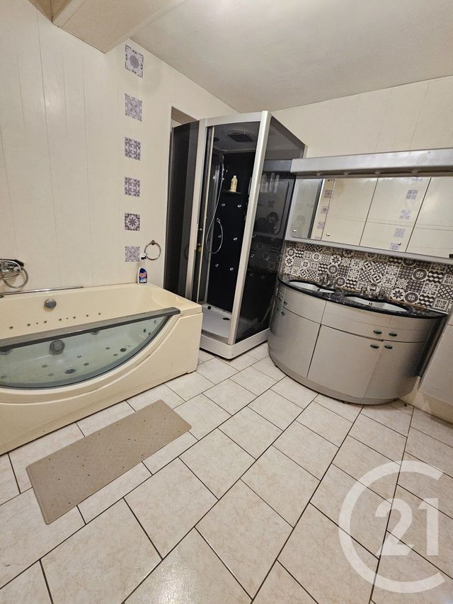 maison à vendre - 8 pièces - 161.0 m2 - ST QUENTIN - 02 - PICARDIE - Century 21 Faubourg D'Isle