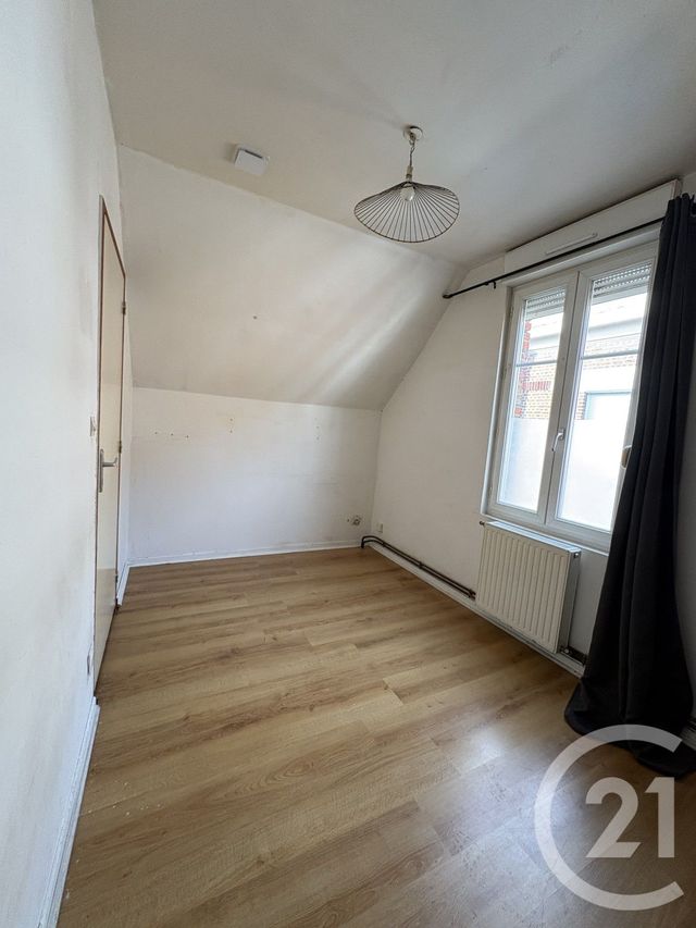 maison à louer - 3 pièces - 48.0 m2 - ST QUENTIN - 02 - PICARDIE - Century 21 Faubourg D'Isle