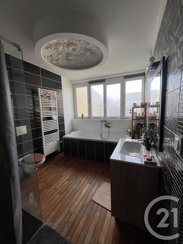 maison à vendre - 7 pièces - 143.0 m2 - ST QUENTIN - 02 - PICARDIE - Century 21 Faubourg D'Isle