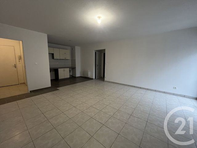 Appartement F2 à vendre - 2 pièces - 57.61 m2 - ST QUENTIN - 02 - PICARDIE - Century 21 Faubourg D'Isle