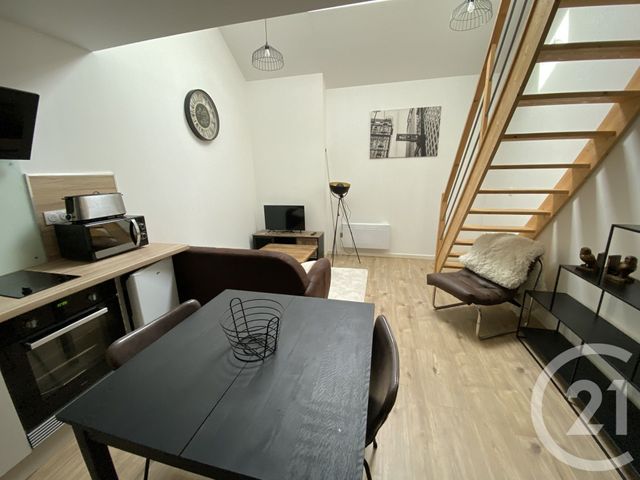 Appartement Duplex à louer - 2 pièces - 27.87 m2 - ST QUENTIN - 02 - PICARDIE - Century 21 Faubourg D'Isle