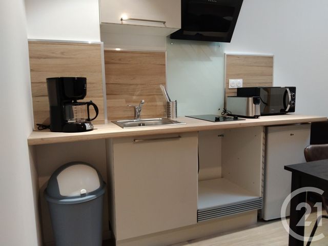 Appartement Duplex à louer - 2 pièces - 27.87 m2 - ST QUENTIN - 02 - PICARDIE - Century 21 Faubourg D'Isle