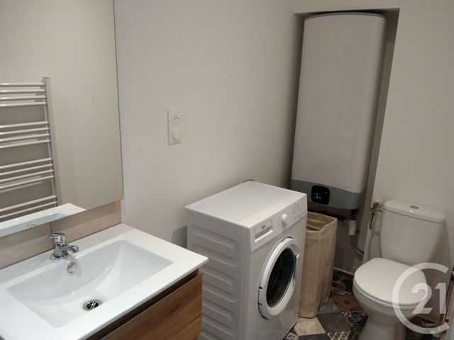 Appartement Duplex à louer - 2 pièces - 27.87 m2 - ST QUENTIN - 02 - PICARDIE - Century 21 Faubourg D'Isle