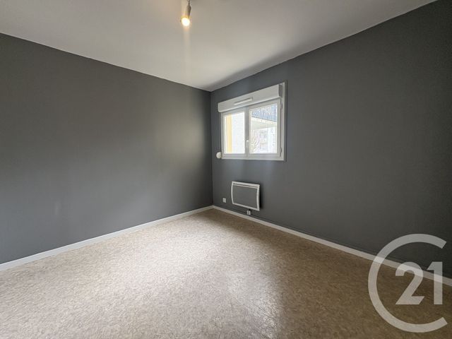 Appartement F3 à louer - 3 pièces - 71.0 m2 - GAUCHY - 02 - PICARDIE - Century 21 Faubourg D'Isle