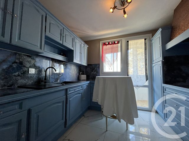 Appartement F3 à vendre - 4 pièces - 76.36 m2 - ST QUENTIN - 02 - PICARDIE - Century 21 Faubourg D'Isle