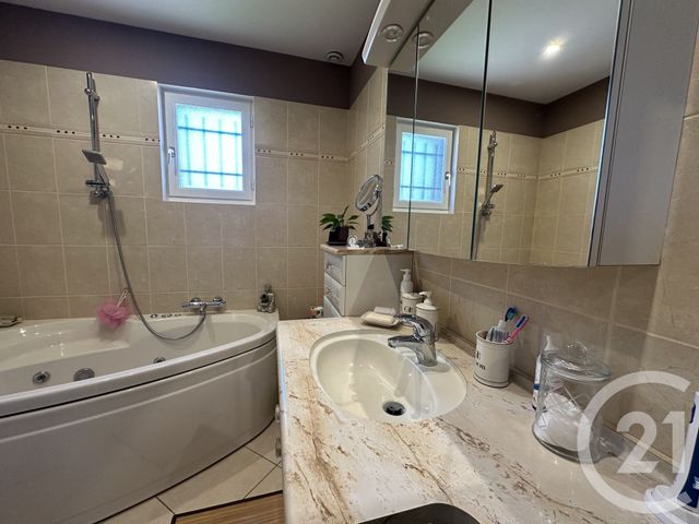 maison à vendre - 6 pièces - 118.0 m2 - ST QUENTIN - 02 - PICARDIE - Century 21 Faubourg D'Isle