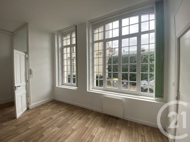 Appartement F1 à louer - 2 pièces - 30.17 m2 - ST QUENTIN - 02 - PICARDIE - Century 21 Faubourg D'Isle