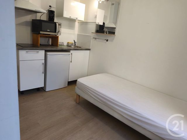 Appartement Studio à louer - 1 pièce - 11.8 m2 - ST QUENTIN - 02 - PICARDIE - Century 21 Faubourg D'Isle