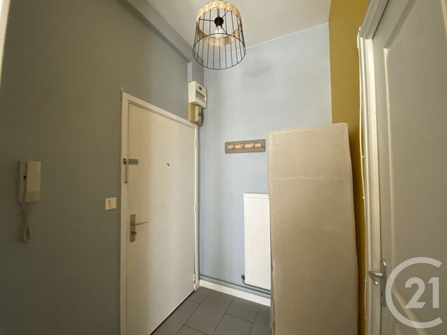 Appartement Studio à louer - 1 pièce - 29.39 m2 - ST QUENTIN - 02 - PICARDIE - Century 21 Faubourg D'Isle