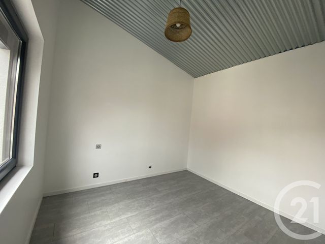 Appartement F1 à louer - 2 pièces - 61.36 m2 - ST QUENTIN - 02 - PICARDIE - Century 21 Faubourg D'Isle