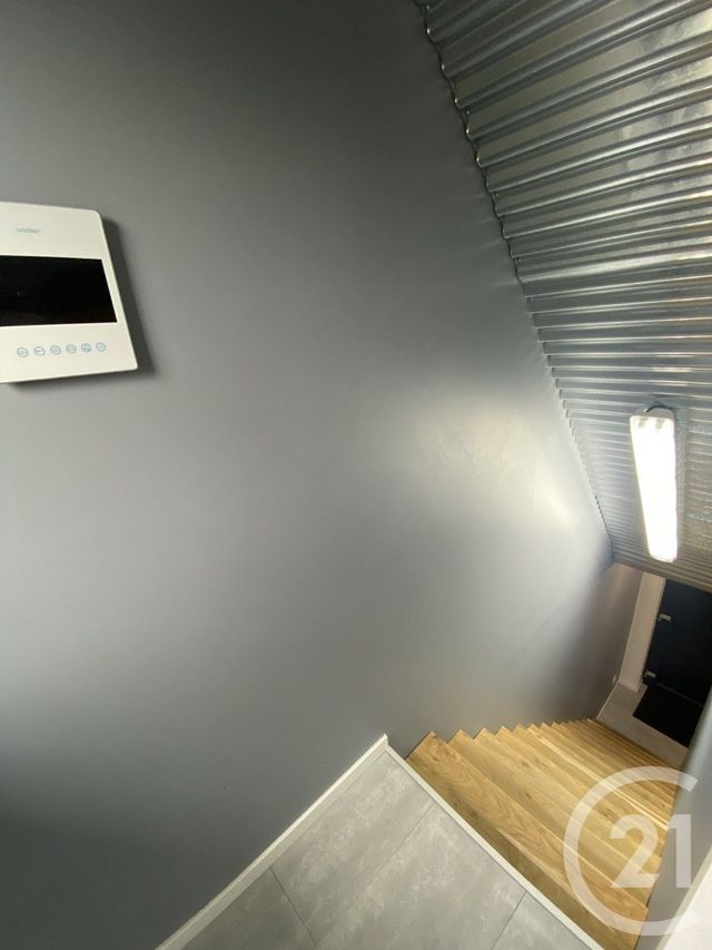 Appartement F1 à louer - 2 pièces - 61.36 m2 - ST QUENTIN - 02 - PICARDIE - Century 21 Faubourg D'Isle