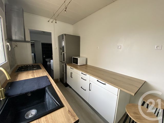 maison à louer - 3 pièces - 88.0 m2 - ST QUENTIN - 02 - PICARDIE - Century 21 Faubourg D'Isle